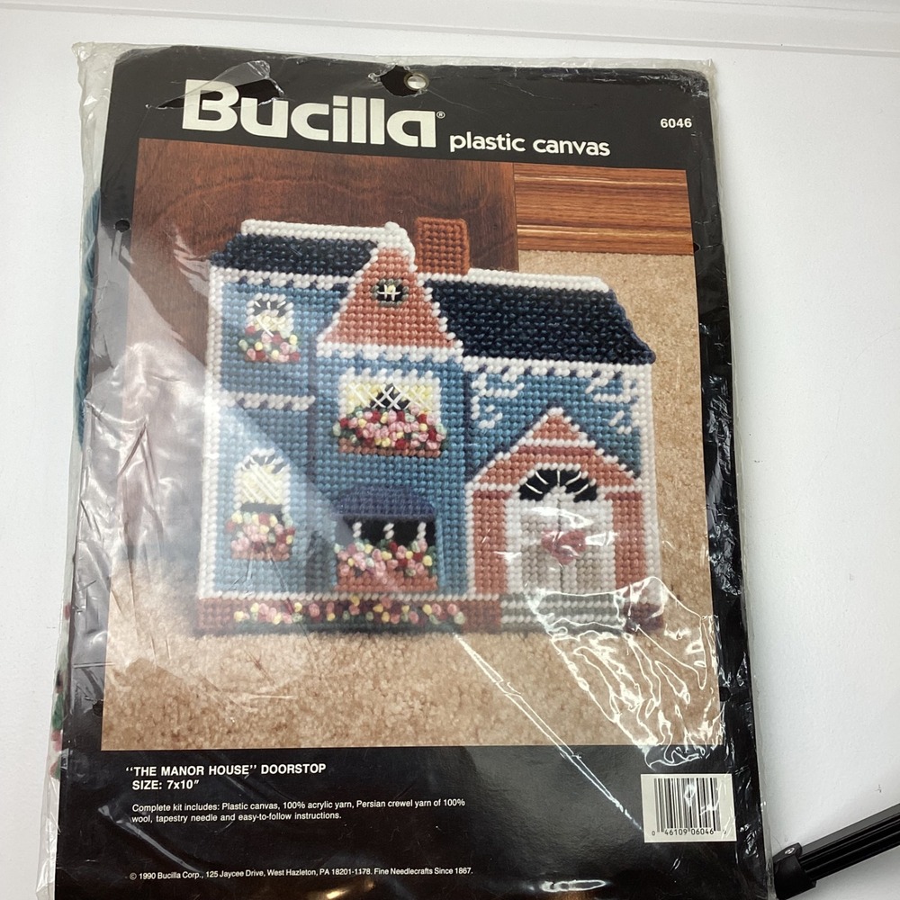 Vintage Bucilla The Manor House Doorstop Plastic Canvas Kit 6046 Blue House 1990